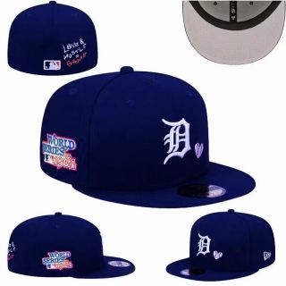 MLB Detroit Tigers Fitted Hat XLH - 243
