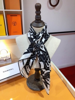 Chanel silk scarf 90X90cm E17 (8)_1428133