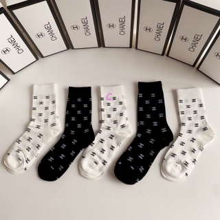 Chanel socks (4)_1475424