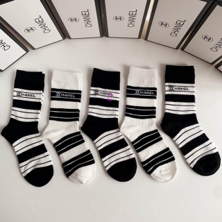 Chanel socks (5)_1475425