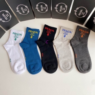 Prada socks (3)_1475485