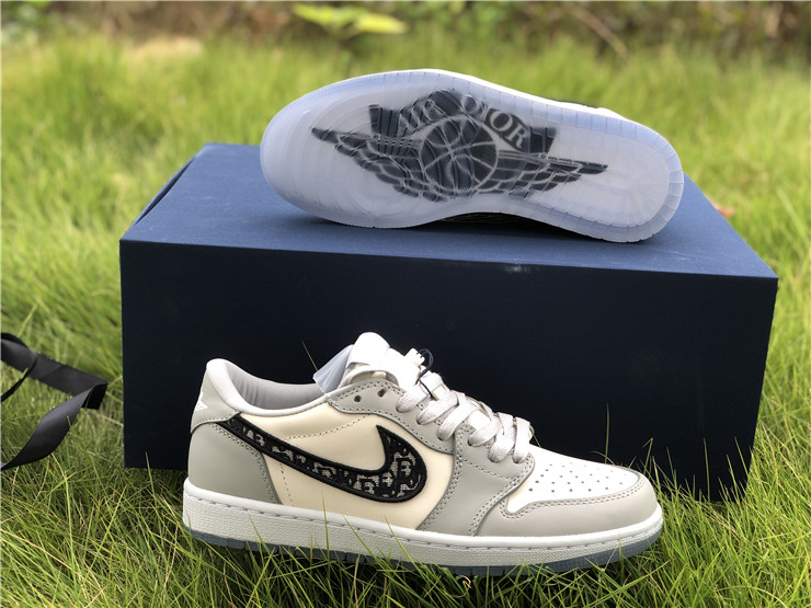 air jordan 1 mid metallic gold obsidian